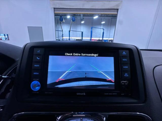 2015 Chrysler Town & Country Limited Platinum