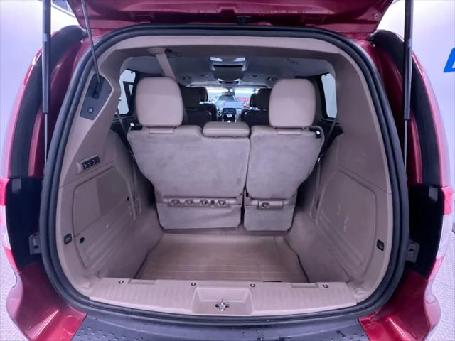2015 Chrysler Town & Country Limited Platinum