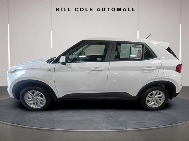 2025 Hyundai Venue SE