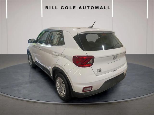 2025 Hyundai Venue SE