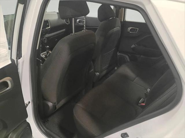 2025 Hyundai Venue SE
