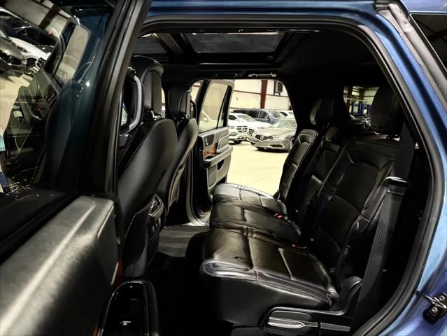 2019 Lincoln Navigator Select