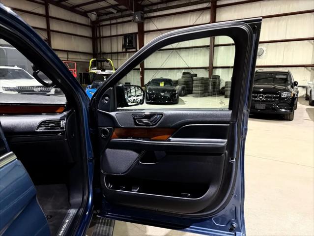 2019 Lincoln Navigator Select