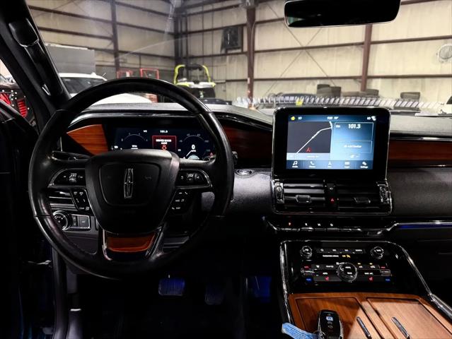 2019 Lincoln Navigator Select