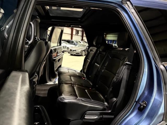 2019 Lincoln Navigator Select