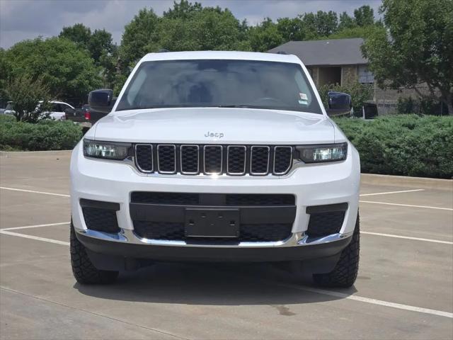 2023 Jeep Grand Cherokee L Laredo 4x4