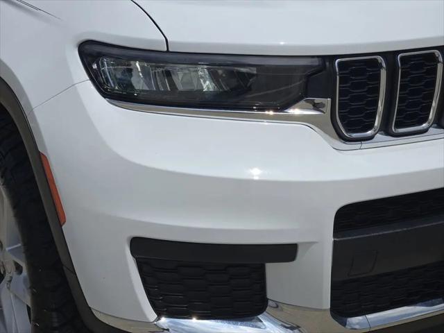 2023 Jeep Grand Cherokee L Laredo 4x4
