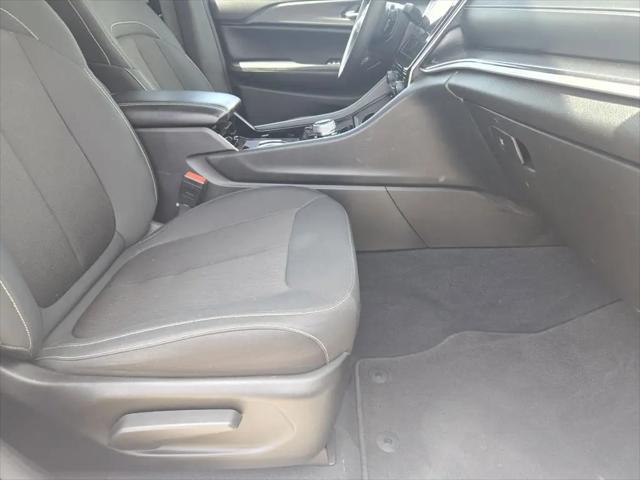 2023 Jeep Grand Cherokee L Laredo 4x4