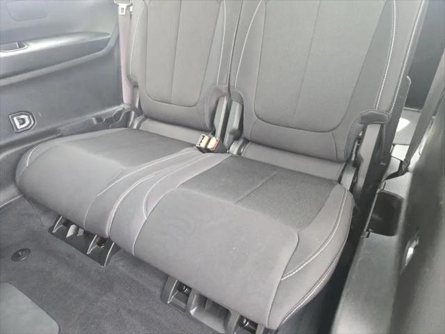 2023 Jeep Grand Cherokee L Laredo 4x4