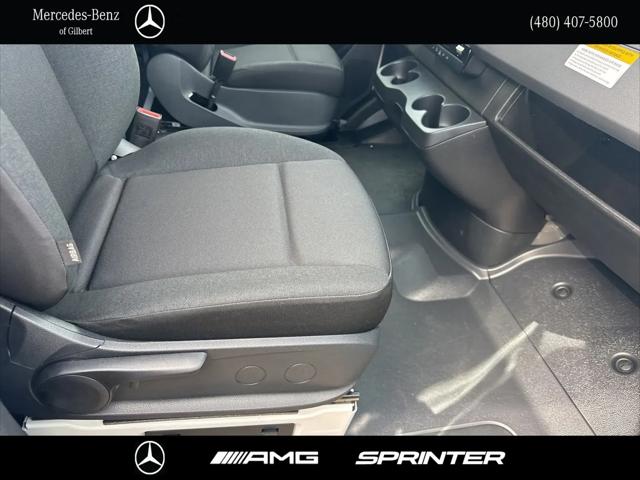2026 Mercedes-Benz Sprinter 2500 Standard Roof 4-Cyl Diesel