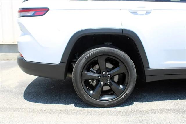 2023 Jeep Grand Cherokee L Altitude 4x4