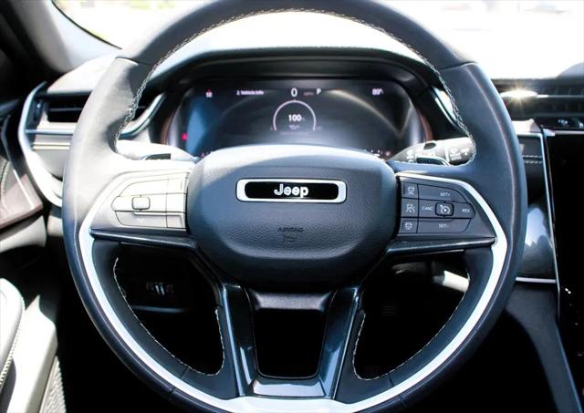 2023 Jeep Grand Cherokee L Altitude 4x4