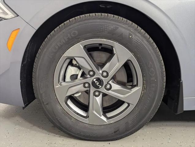 2024 Kia K5 LXS