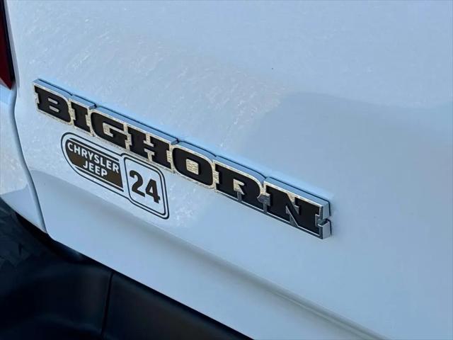 2022 Ram 1500 Big Horn Crew Cab 4x4 5'7" Box