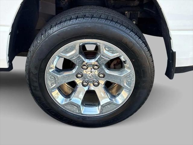 2022 Ram 1500 Big Horn Crew Cab 4x4 5'7" Box