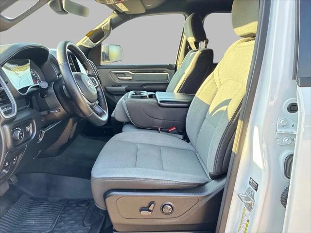 2022 Ram 1500 Big Horn Crew Cab 4x4 5'7" Box