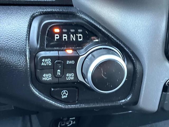 2022 Ram 1500 Big Horn Crew Cab 4x4 5'7" Box