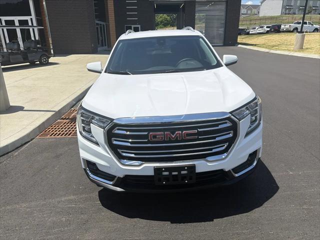 2024 GMC Terrain AWD SLT