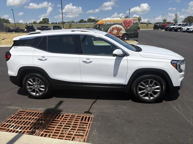 2024 GMC Terrain AWD SLT