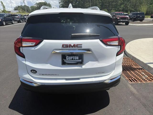 2024 GMC Terrain AWD SLT