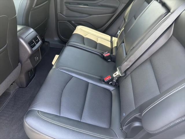 2024 GMC Terrain AWD SLT