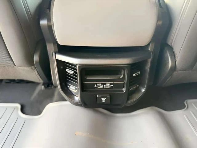 2020 Ram 1500 Big Horn Crew Cab 4x4 6'4" Box