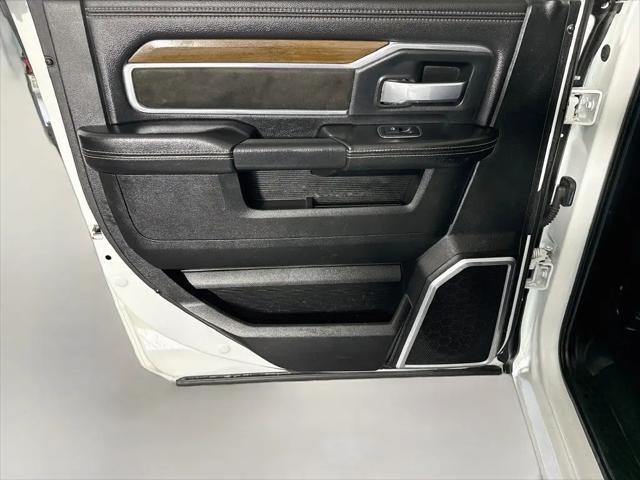 2024 Ram 2500 Laramie Crew Cab 4x4 64 Box