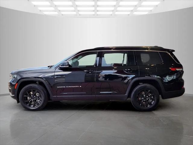 2023 Jeep Grand Cherokee L Limited 4x2