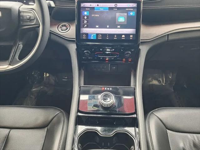 2023 Jeep Grand Cherokee L Limited 4x2