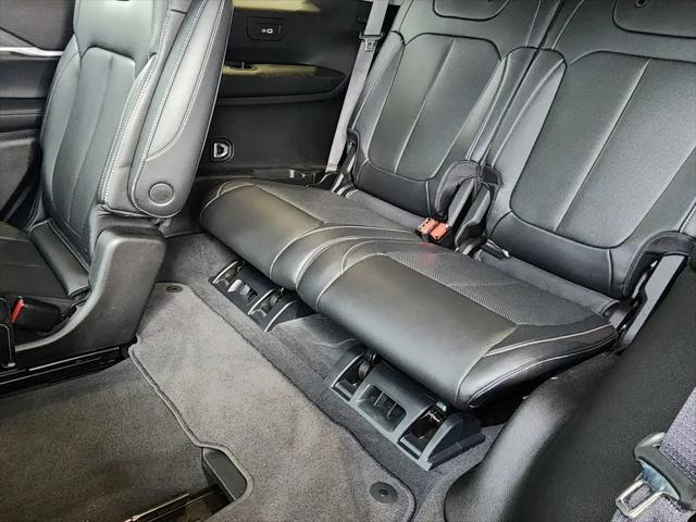 2023 Jeep Grand Cherokee L Limited 4x2