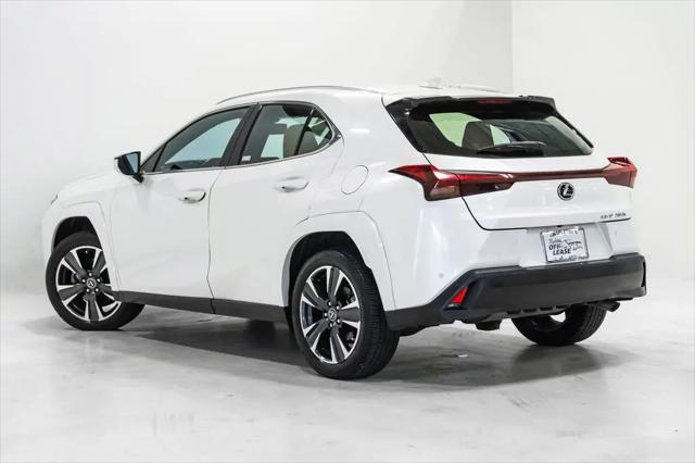 2024 Lexus UX 250h Premium