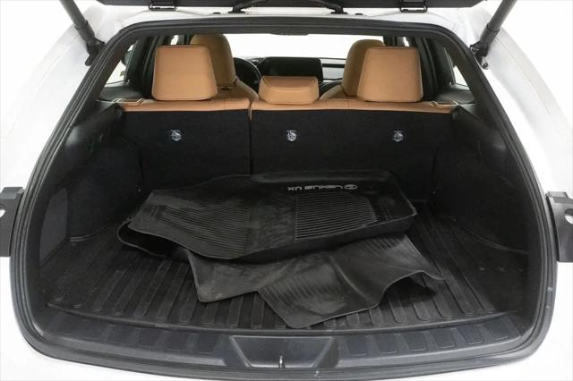 2024 Lexus UX 250h Premium