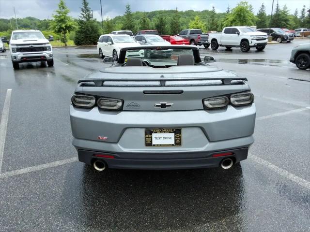 2023 Chevrolet Camaro RWD Convertible 1LT