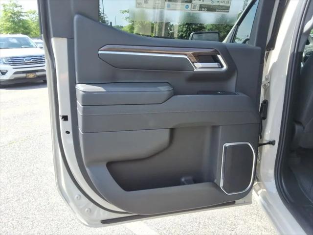 2026 Chevrolet Silverado 1500 4WD Crew Cab Short Bed RST