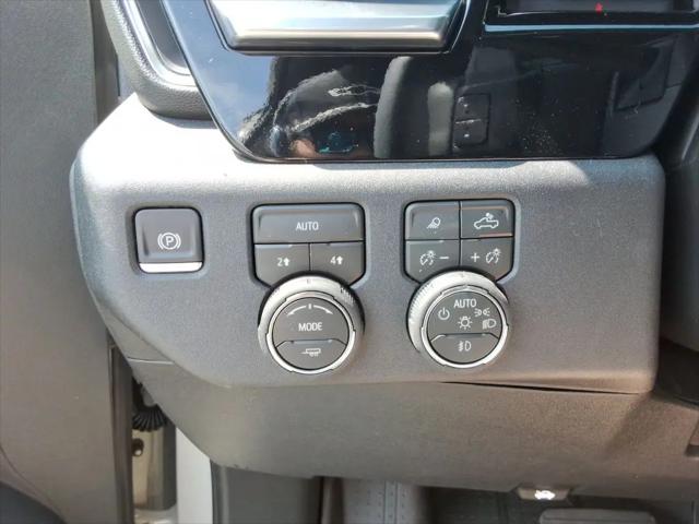2026 Chevrolet Silverado 1500 4WD Crew Cab Short Bed RST