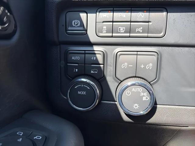 2025 Chevrolet Tahoe 4WD LT