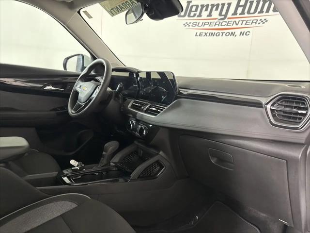 2025 Chevrolet TrailBlazer AWD LT