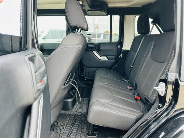 2016 Jeep Wrangler Unlimited Sahara