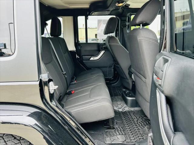 2016 Jeep Wrangler Unlimited Sahara