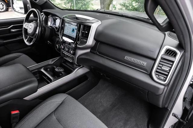 2022 Ram 1500 Big Horn Crew Cab 4x4 5'7" Box