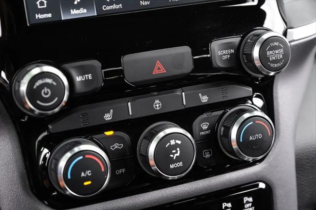 2022 Ram 1500 Big Horn Crew Cab 4x4 5'7" Box