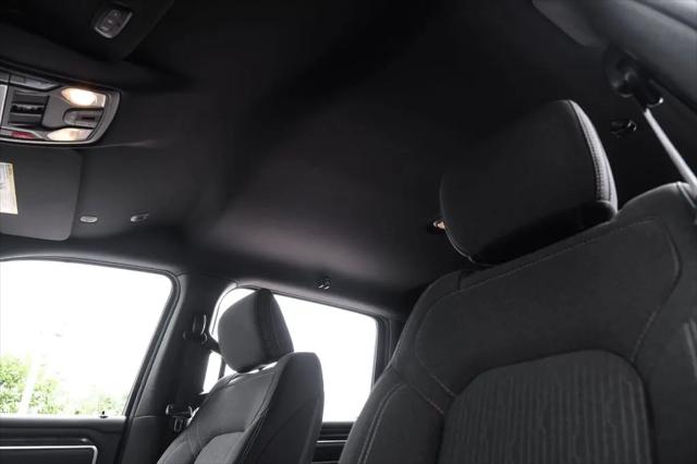 2022 Ram 1500 Big Horn Crew Cab 4x4 5'7" Box