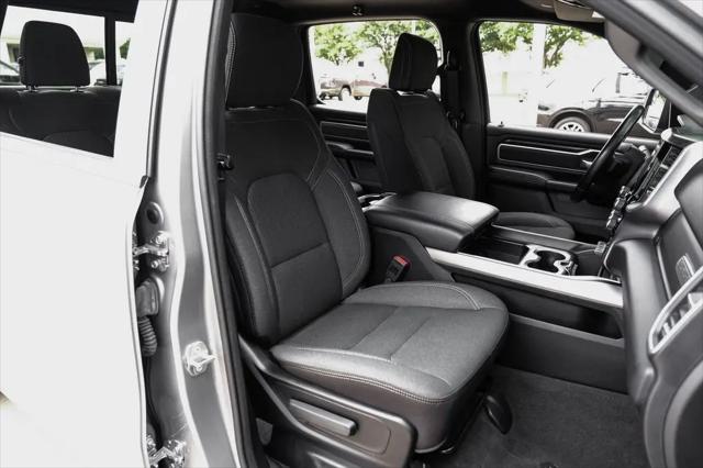 2022 Ram 1500 Big Horn Crew Cab 4x4 5'7" Box