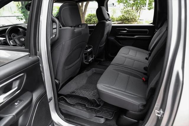2022 Ram 1500 Big Horn Crew Cab 4x4 5'7" Box