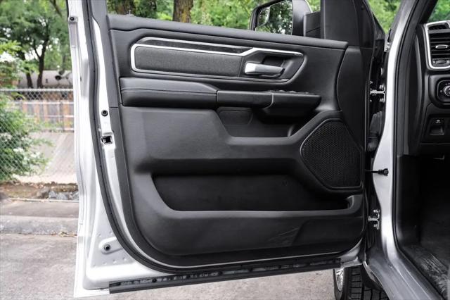 2022 Ram 1500 Big Horn Crew Cab 4x4 5'7" Box