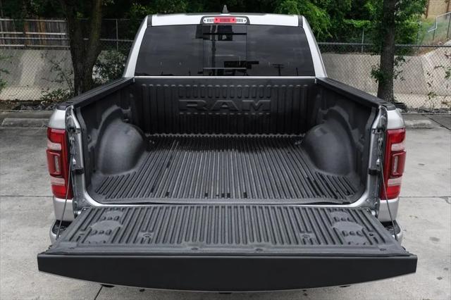 2022 Ram 1500 Big Horn Crew Cab 4x4 5'7" Box