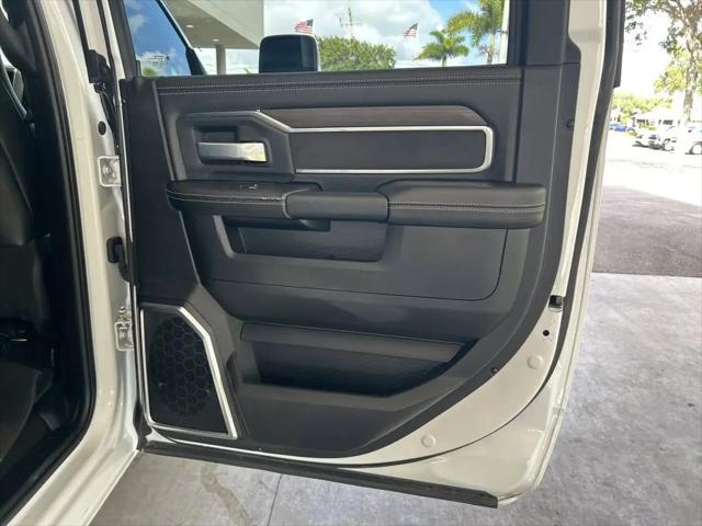 2026 Ram 2500 Laramie Crew Cab 4x4 64 Box