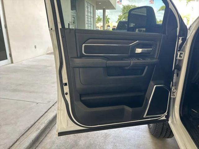 2026 Ram 2500 Laramie Crew Cab 4x4 64 Box