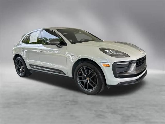 2023 Porsche Macan T