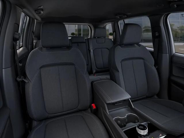 2026 Jeep Grand Cherokee Altitude 4x2